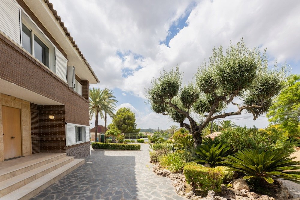 Property 2443 - Image 6